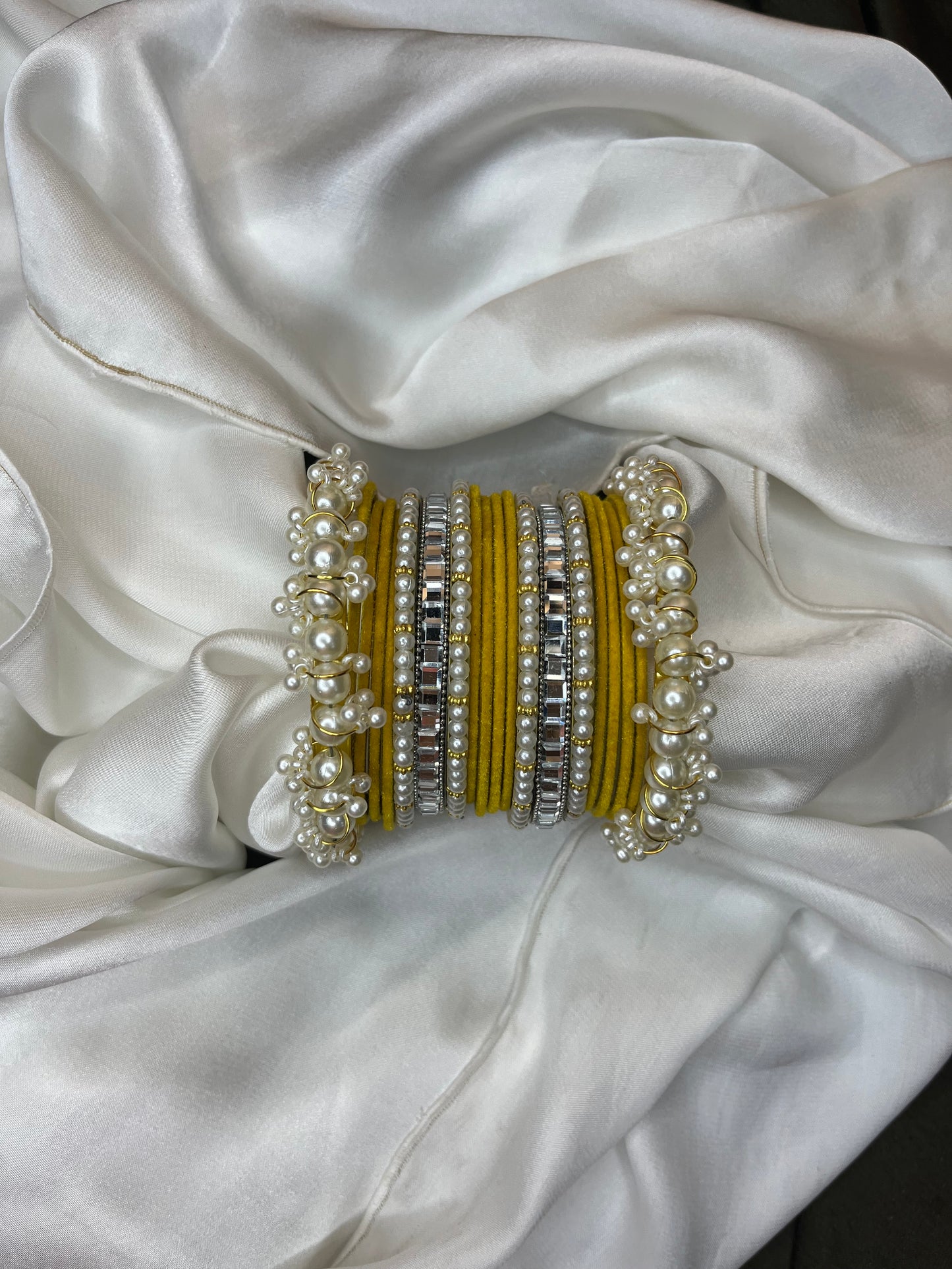 Yellow bangle set