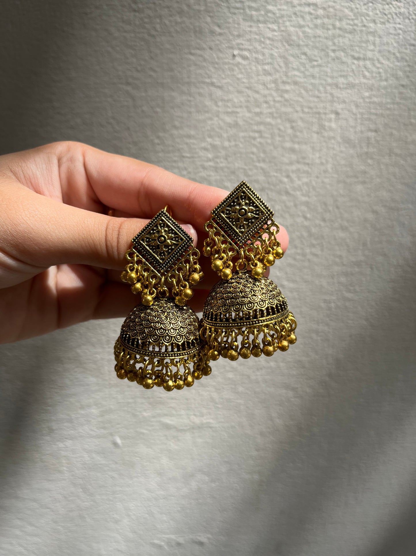 Golden Jhumkay