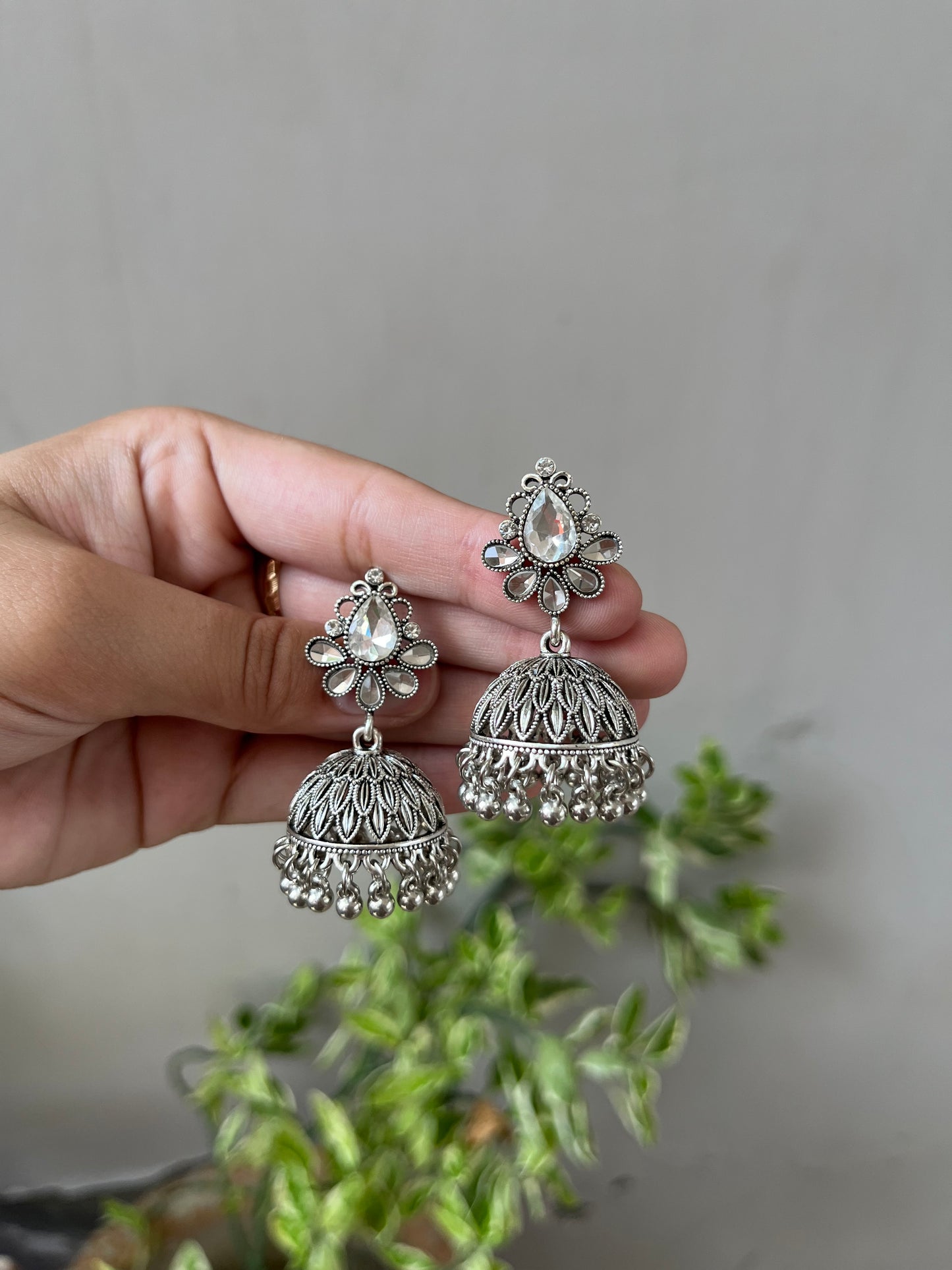 White stone jhumkay