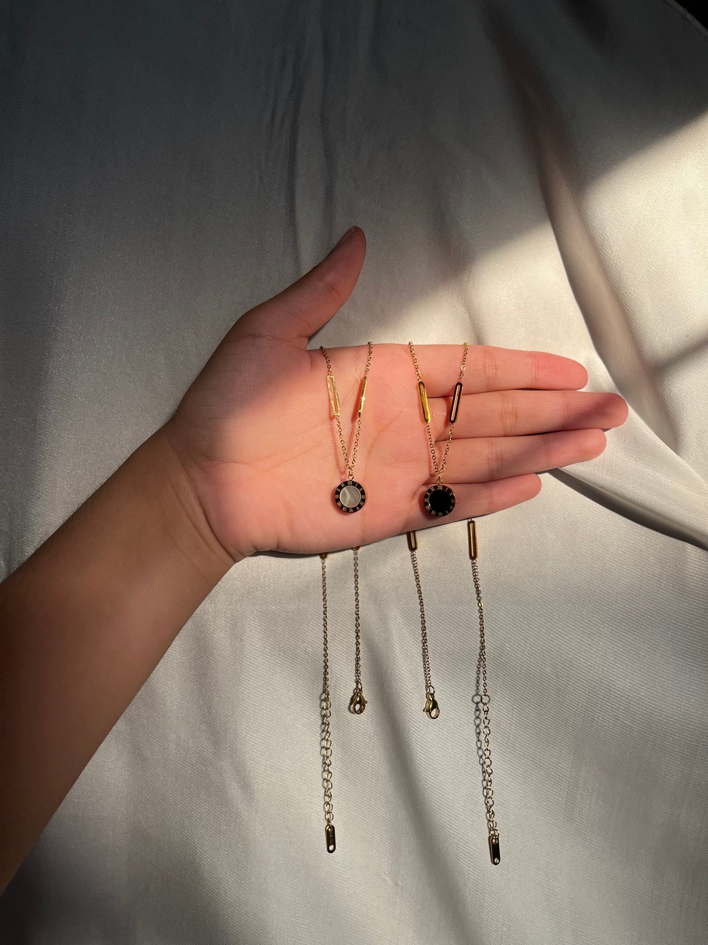 Double sided stainless steel necklace