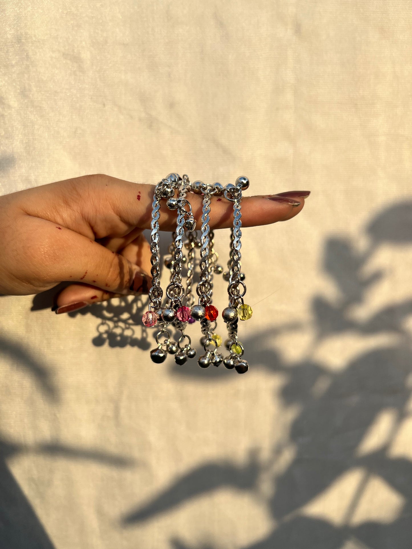 Coloured pearl coloured bangle set