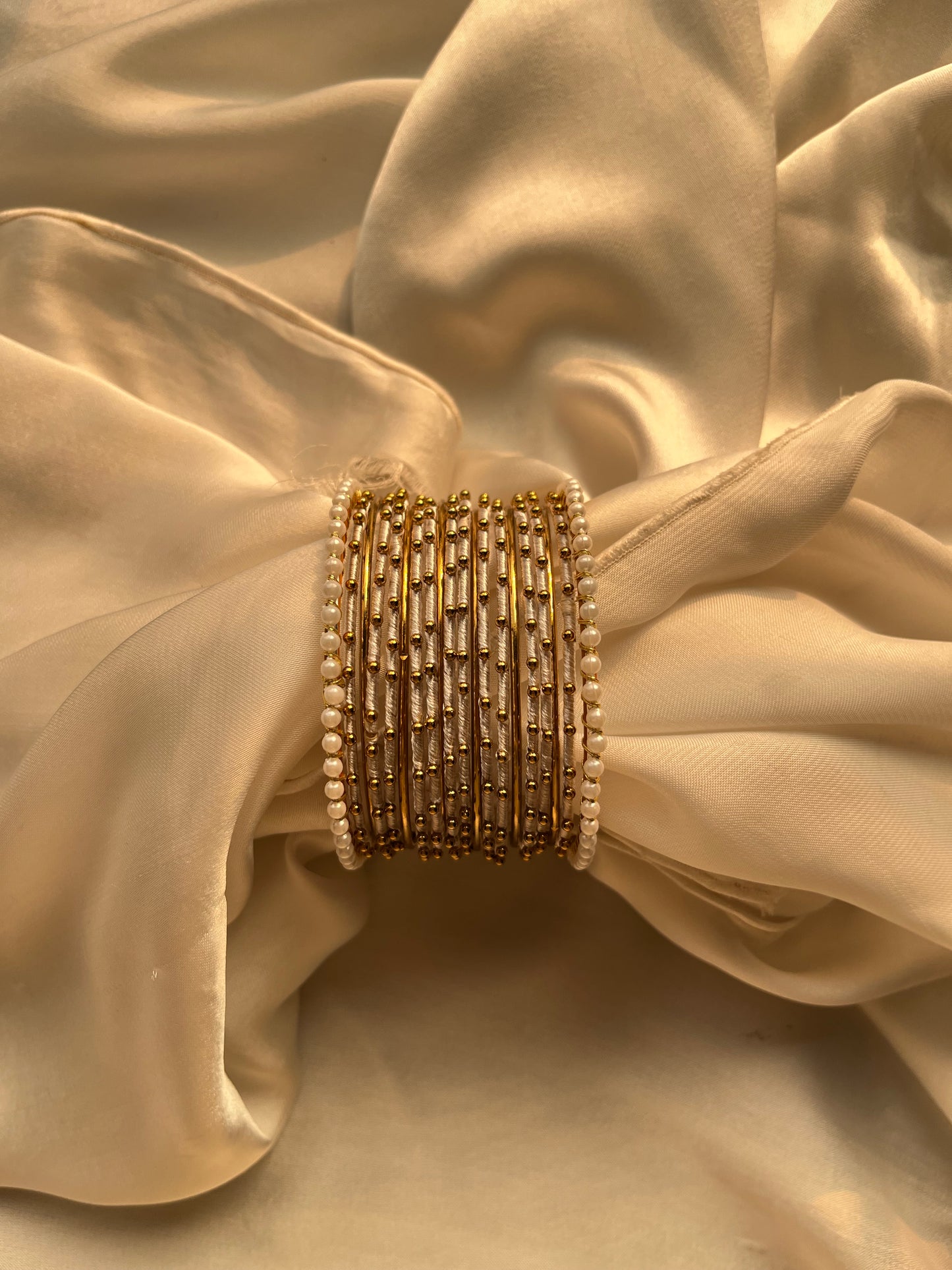 2*6 White silk wrapped bangle set