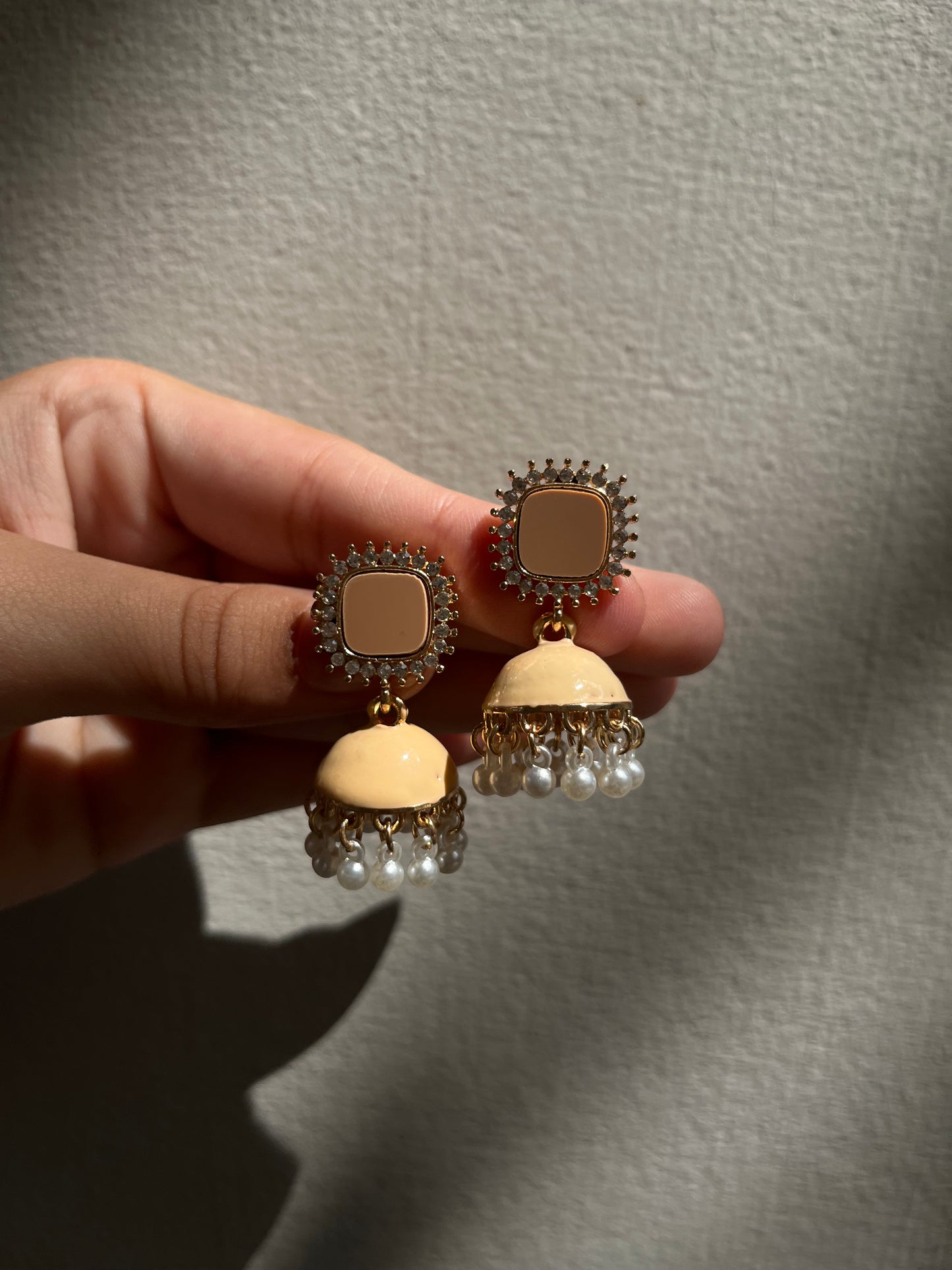 Buttery brown jhumki
