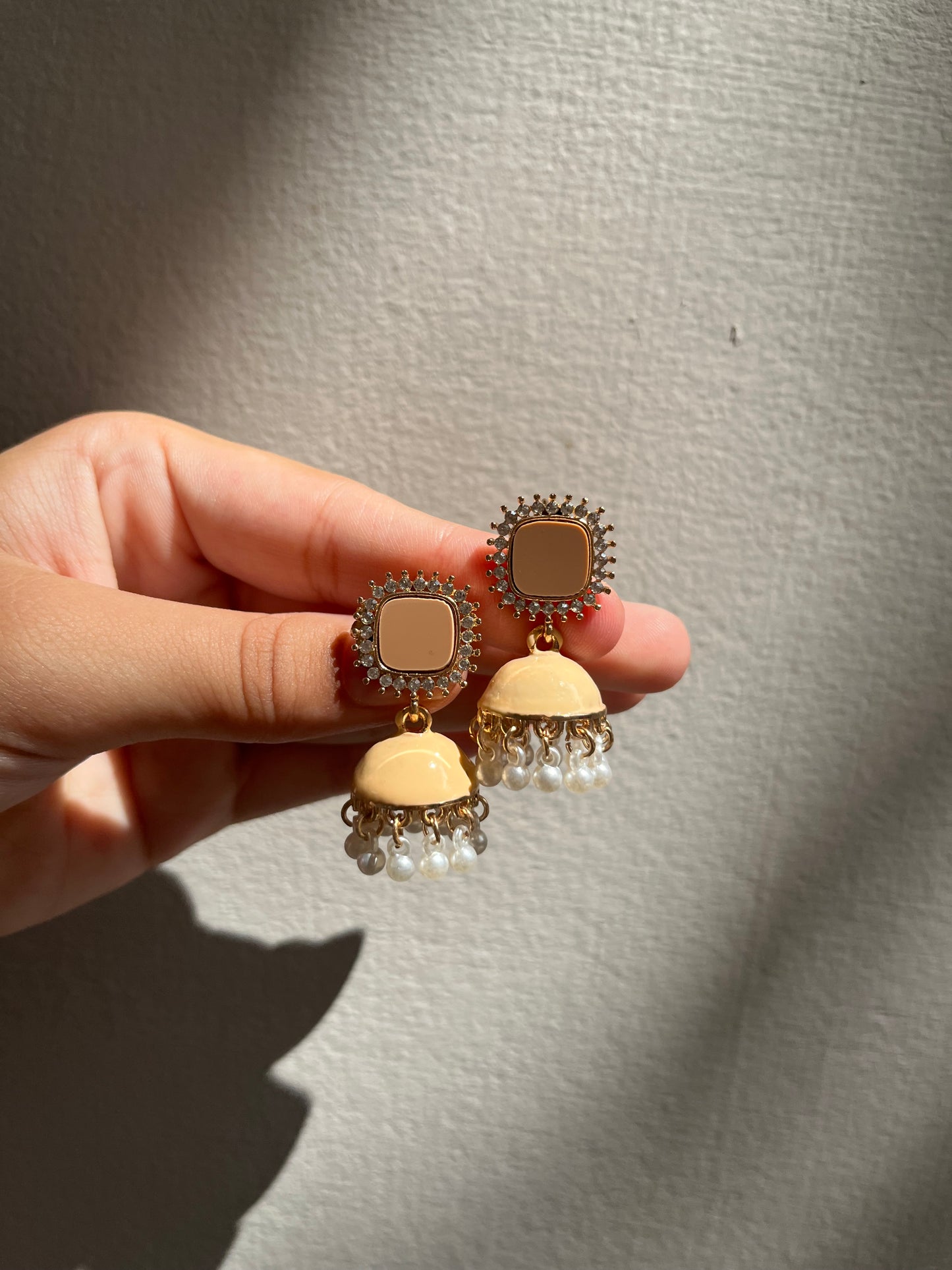 Buttery brown jhumki