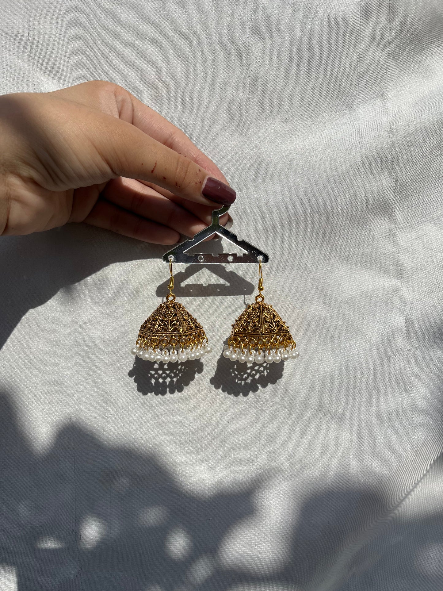 Golden jhumkay