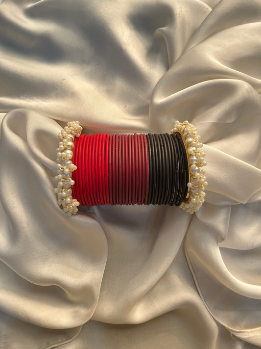 2*8 Black-red bangle set of 3