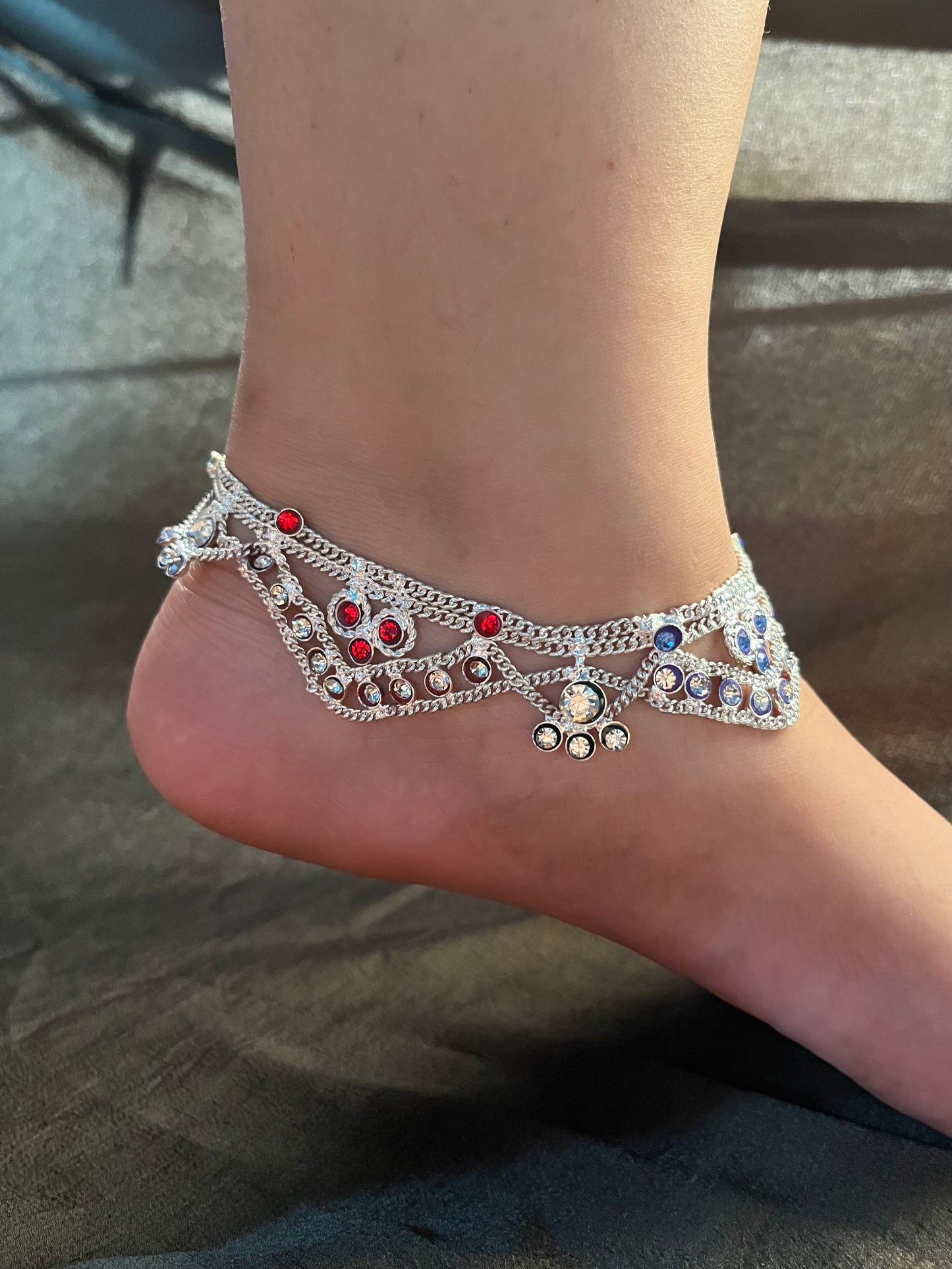 traditional anklet (single piece)