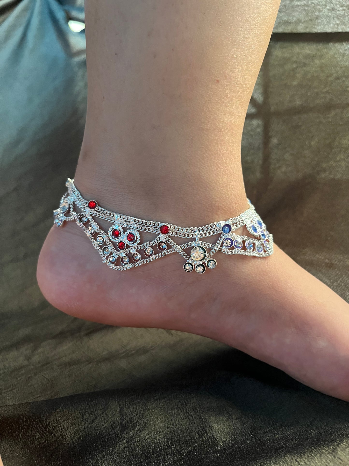 traditional anklet (single piece)