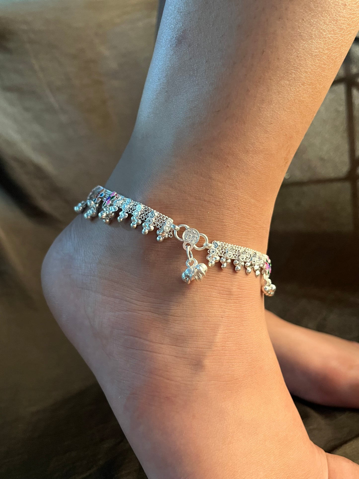 Coloured flower anklet (single piece)