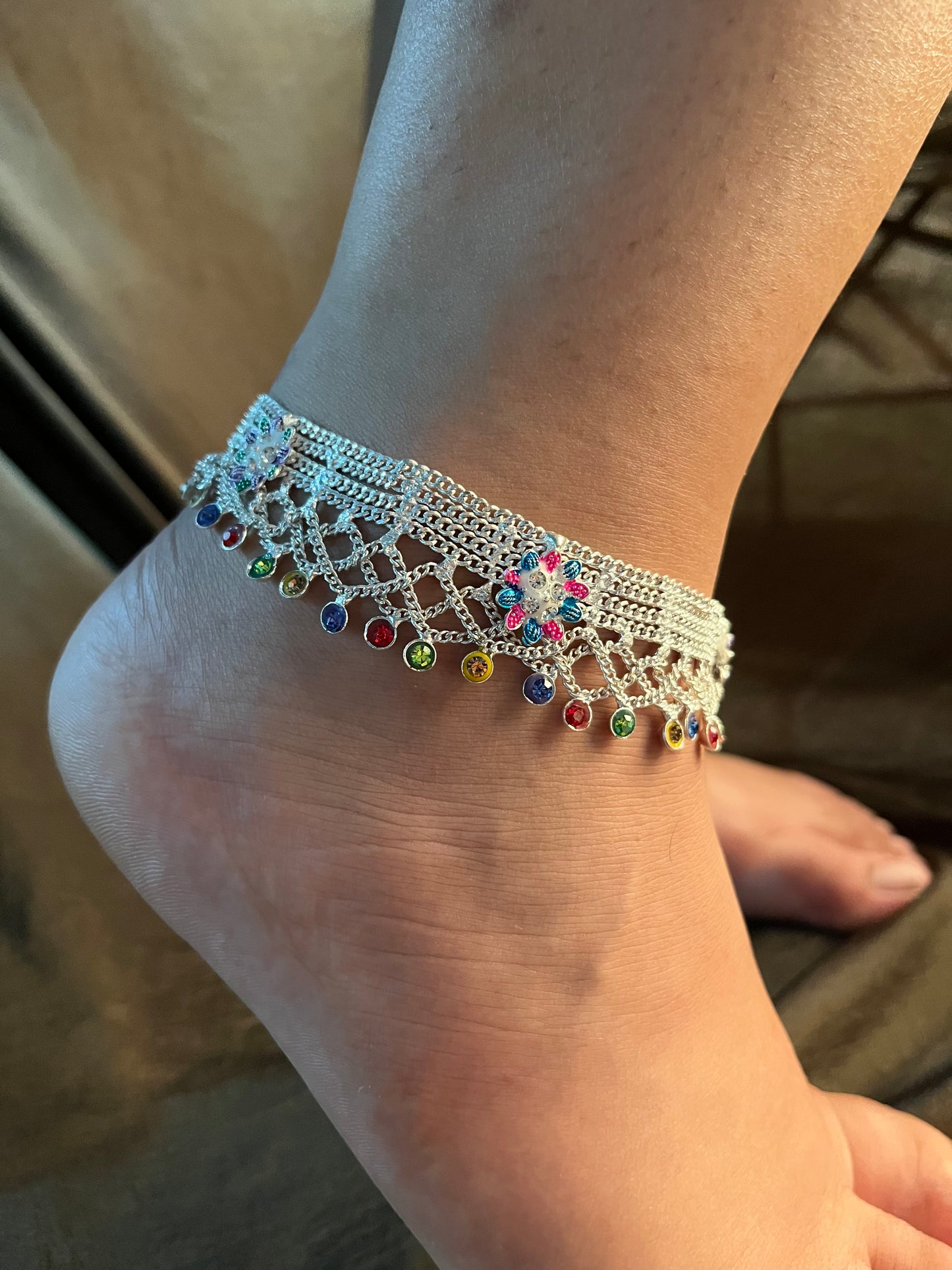 Coloured latkan anklet (single piece)