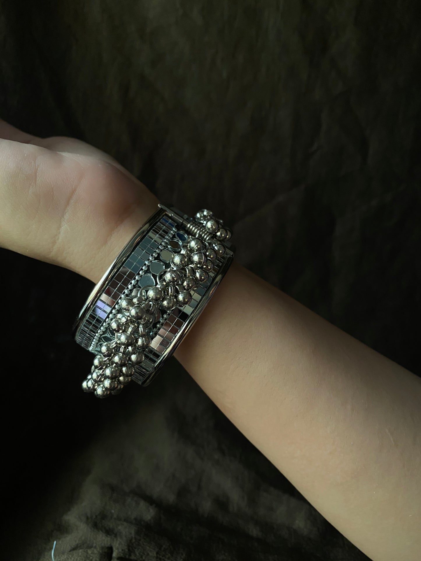 Khuld handcuff