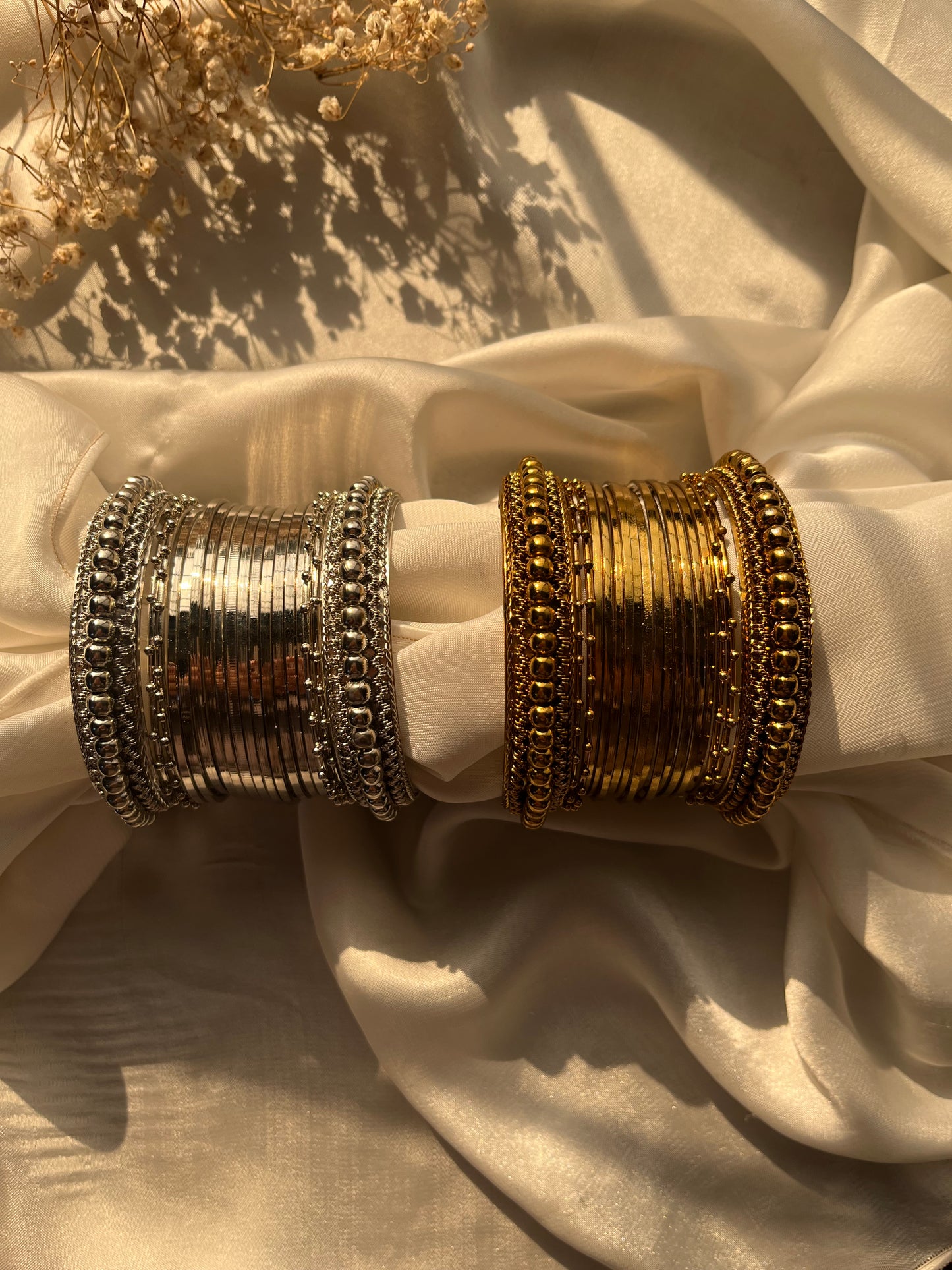 Mehru bangle set