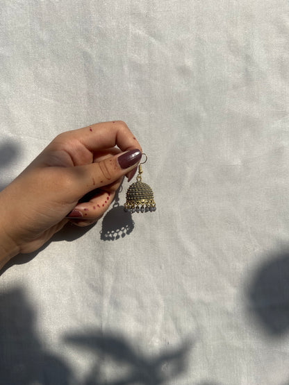 Grey jhumki