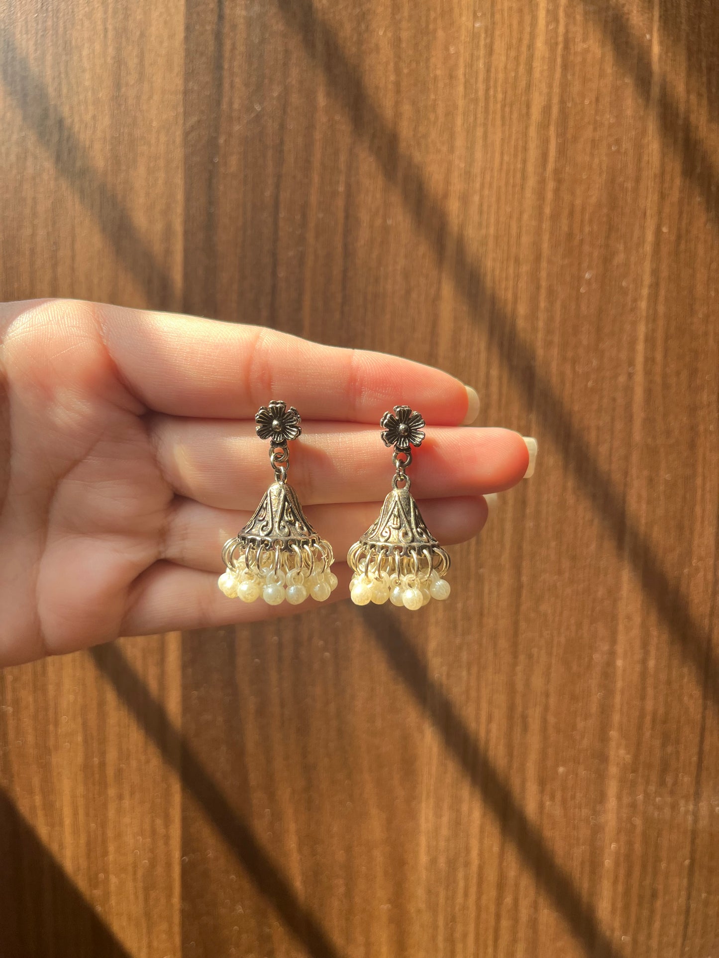 Silver jhumki