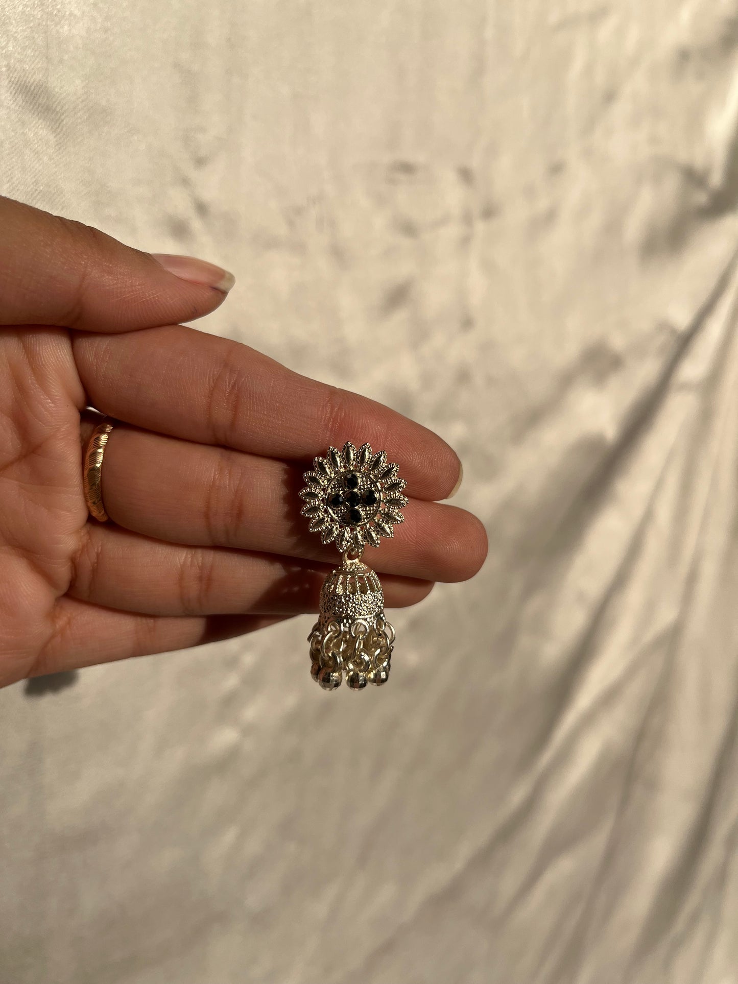 Silver jhumki