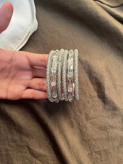 Pearl bangle set of 6