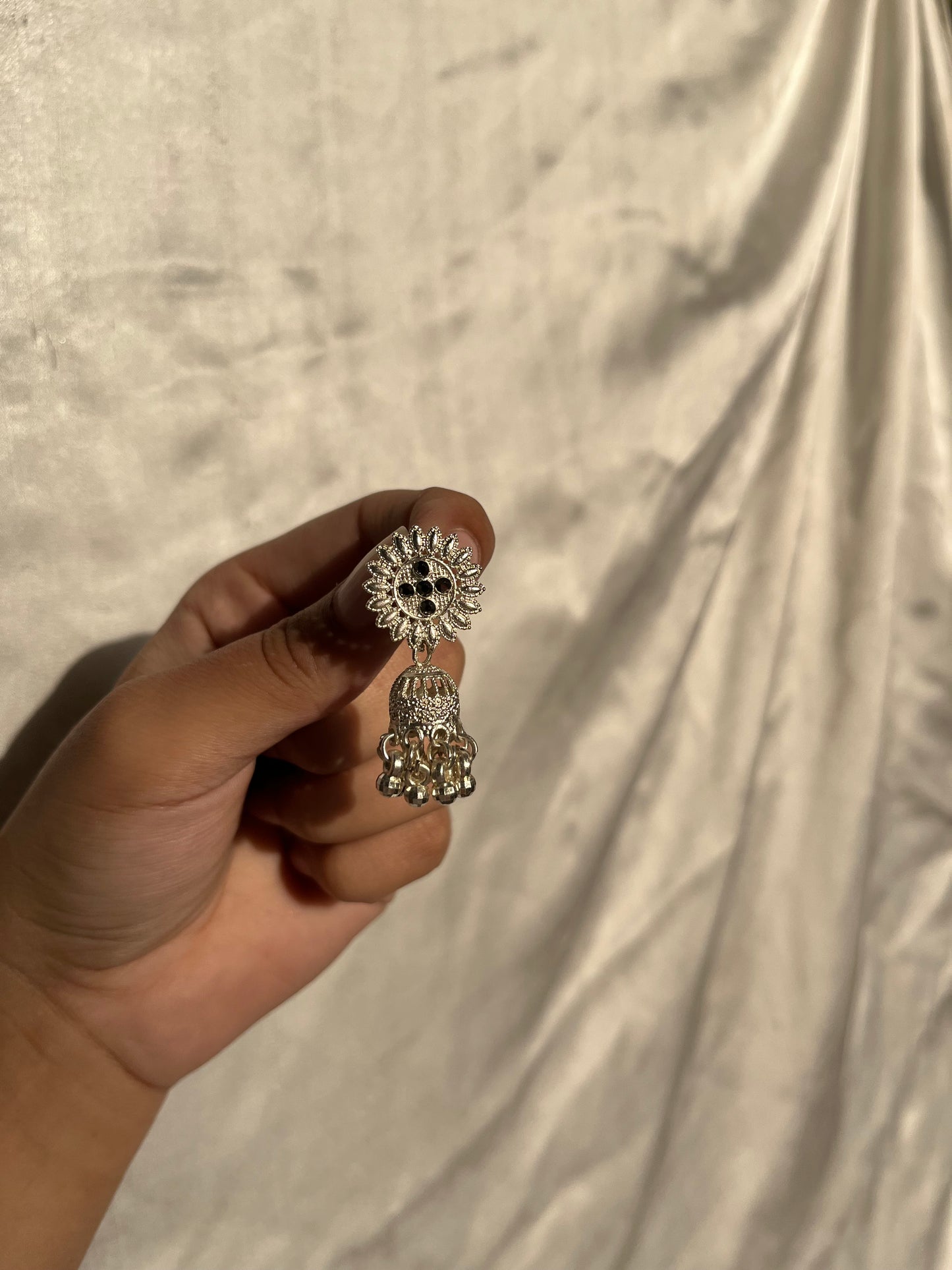 Silver jhumki