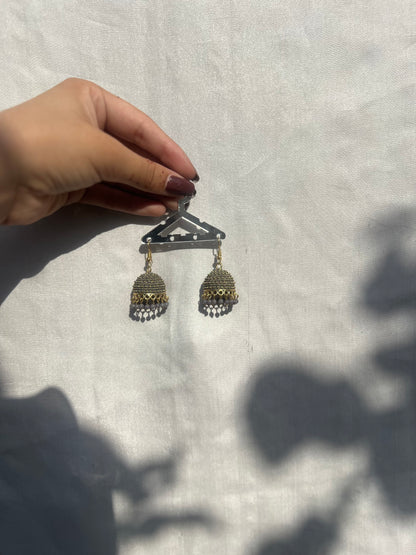 Grey jhumki