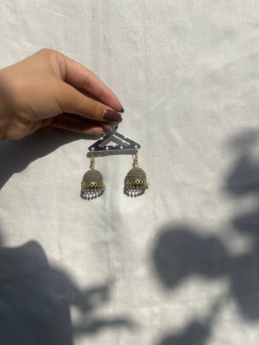 Grey jhumki