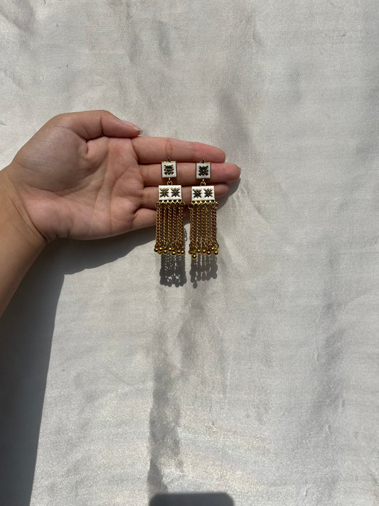 Nadi earrings