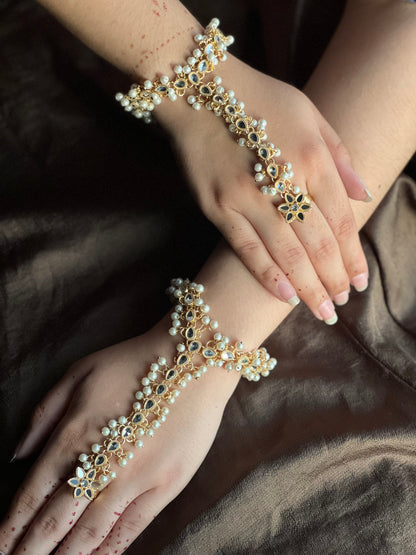 Golden hand harness (single piece)