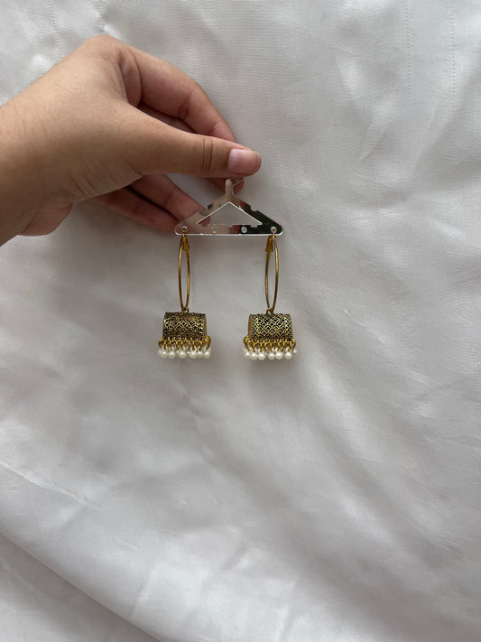 Noor jhumki bali