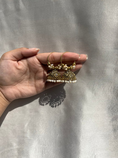 Golden jhumka bali