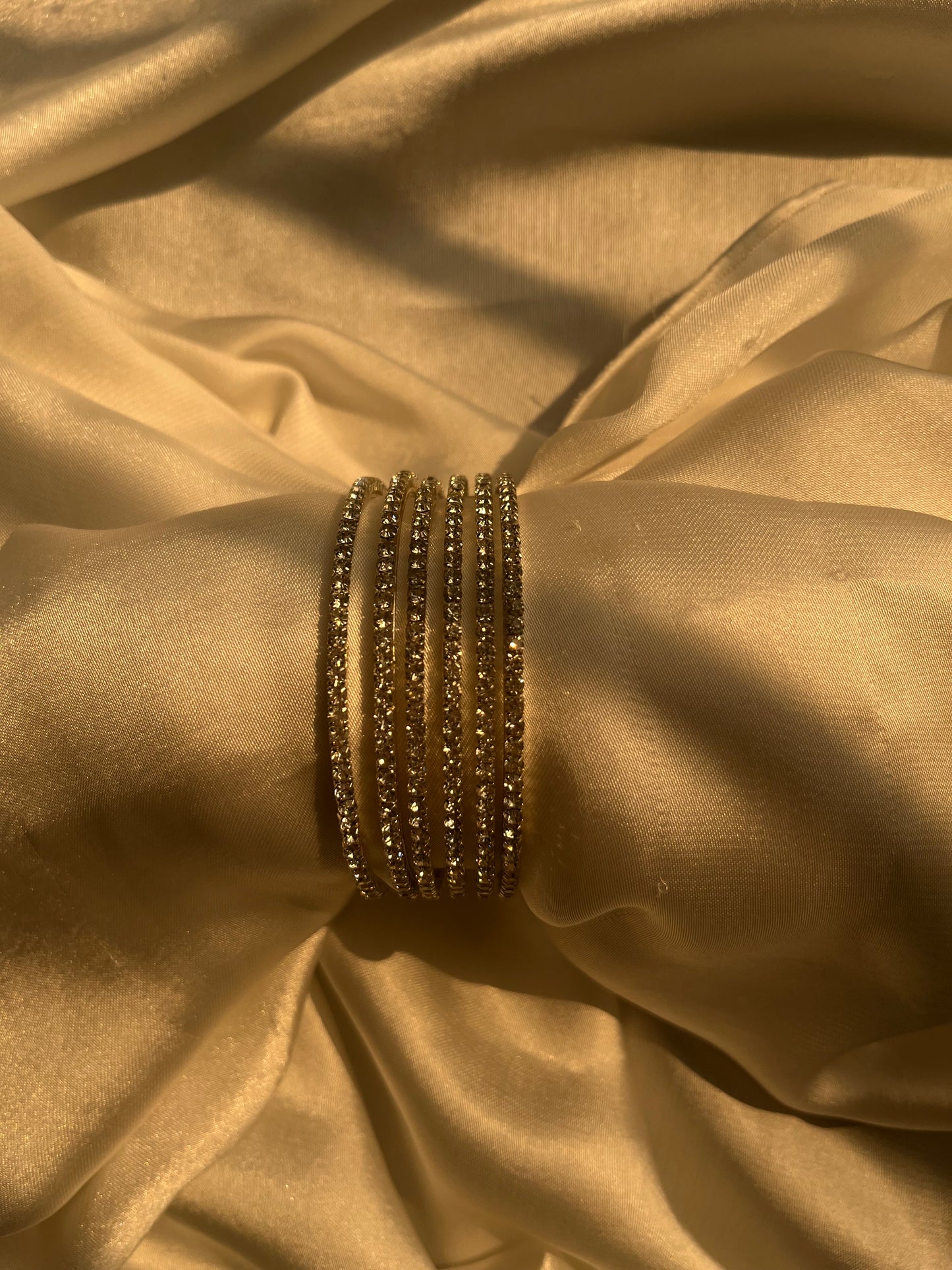 2*4 silver bangle set