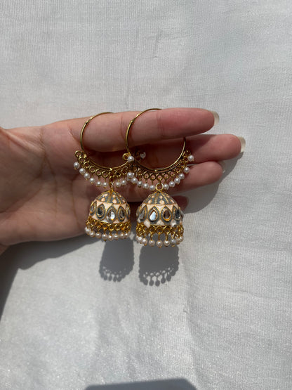 Jhumka bali