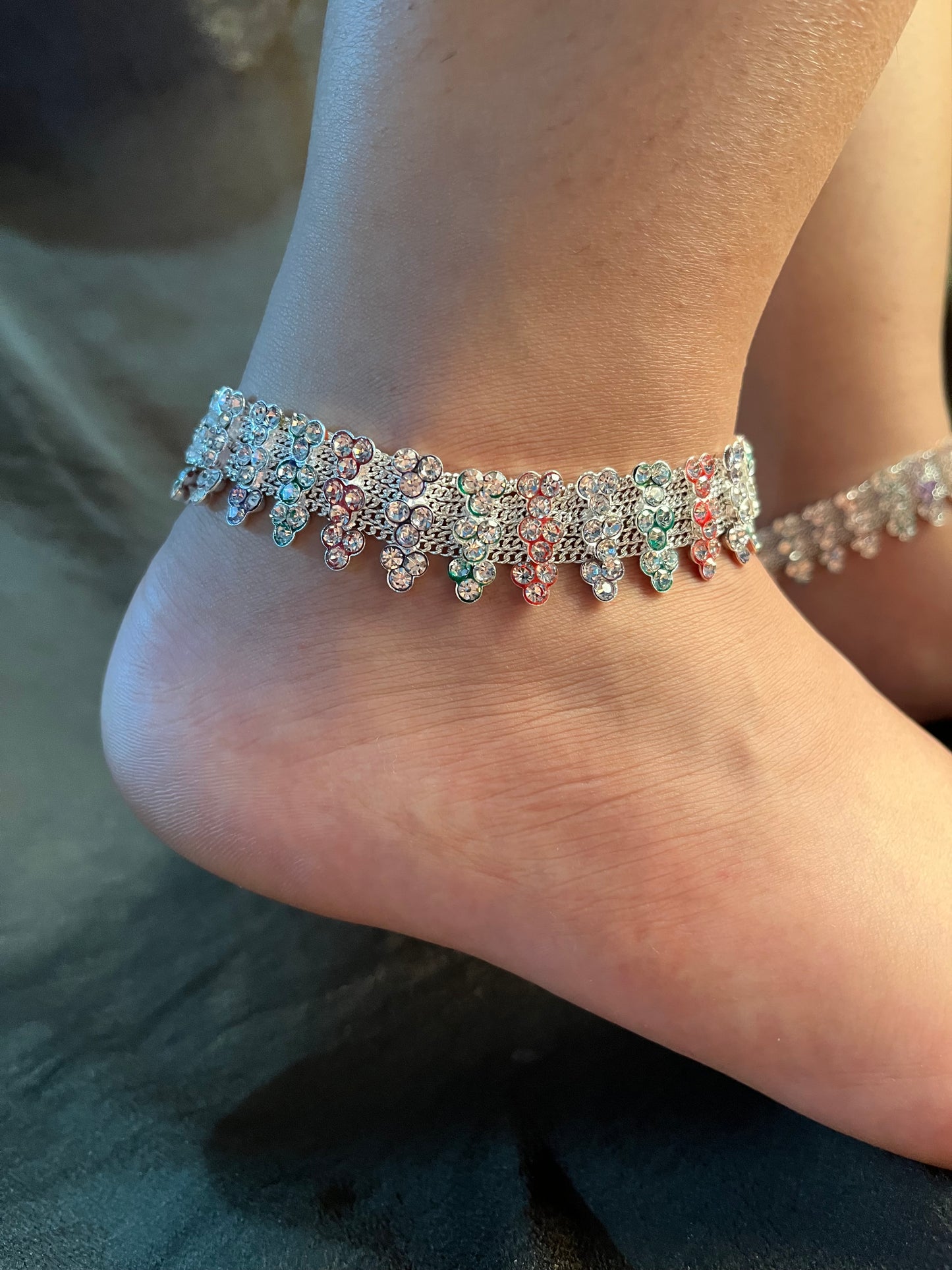 Pastel coloured anklet (single piece)