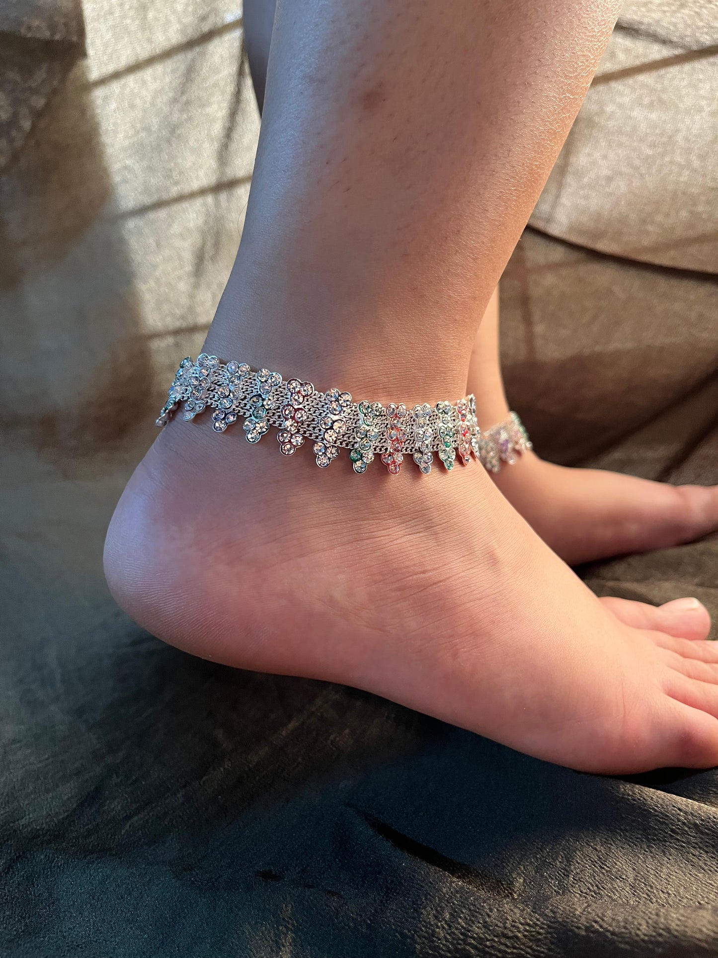 Pastel coloured anklet (single piece)