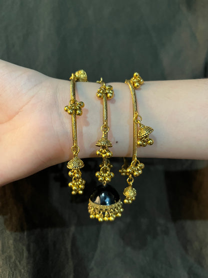 2*6 black and golden three bangle set