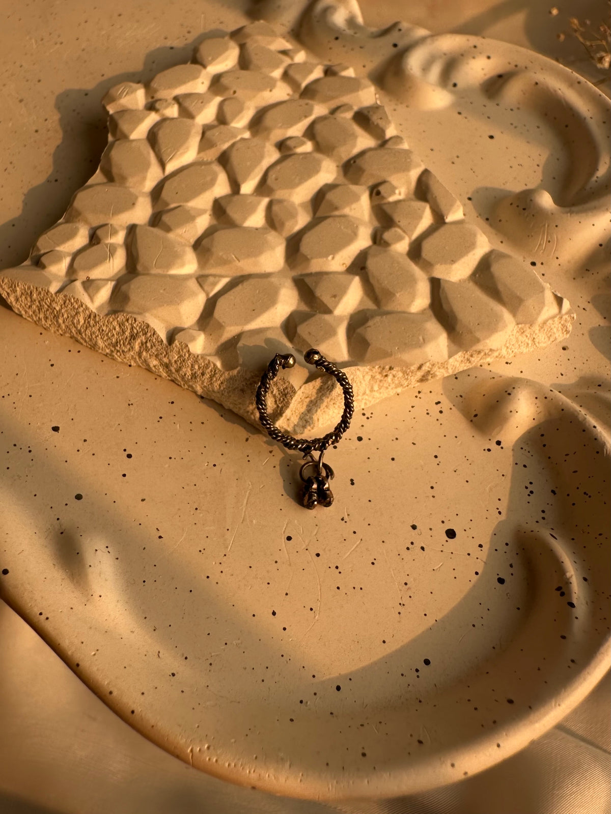 zara noseclip/ earcuff- single piece